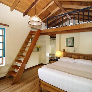 https://hotel-vieja-cuba.hotelsquito.com